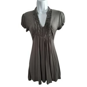 Siren Lily Babydoll Top Women's Size S Gray Ruffled Short Sleeve Pullover Y2K